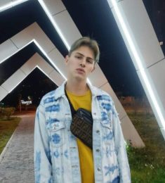 Вова, 22 лет, Мужчина, Нижневартовск, Россия