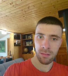 Андрей, 30 лет, Мужчина, Хальмстад, Швеция