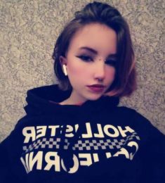 Женя, 23 лет, Женщина, Анна, Россия