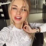 Алена, 27 лет, Ташкент, Узбекистан