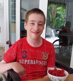 Павел, 37 лет, Мужчина, Санкт-Петербург, Россия