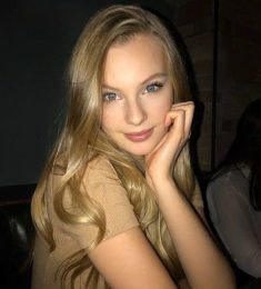 Анаид, 21 лет, Женщина, Токмак, Киргизия