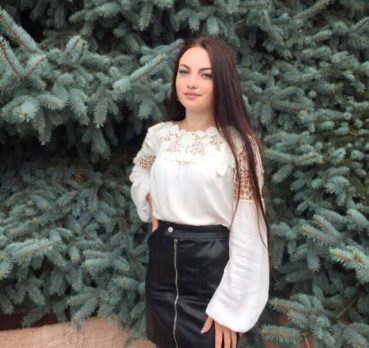 Алина, 22 лет, Луганск, Украина