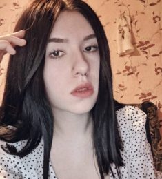 Арина, 22 лет, Женщина, Барнаул, Россия
