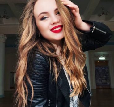 Юлия, 22 лет, Донецк, Украина