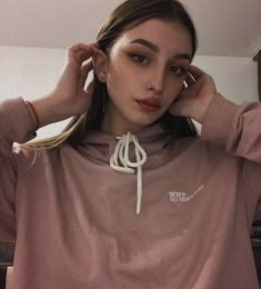 Марина, 21 лет, Женщина, Новороссийск, Россия