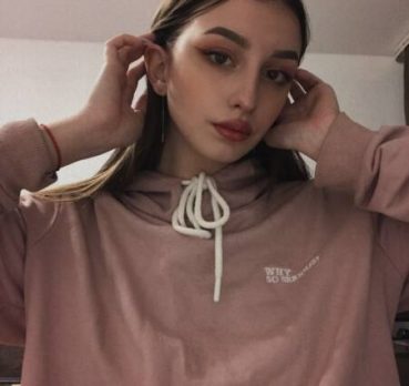 Марина, 21 лет, Новороссийск, Россия