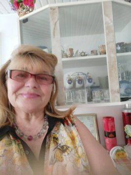 Нина, 69 лет, Голая Пристань, Украина