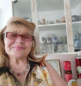 Нина, 69 лет, Женщина, Голая Пристань, Украина