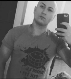 Артур, 25 лет, Мужчина, Кривой Рог, Украина