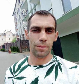 Саша, 36 лет, Мужчина, Киев, Украина