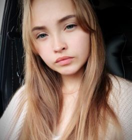 Аня, 23 лет, Женщина, Нижняя Тура, Россия