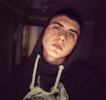 Artem, 23 лет, Киев, Украина