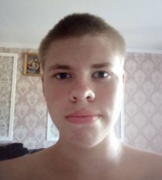 Олнг, 21 лет, Мужчина, Червоноград, Украина