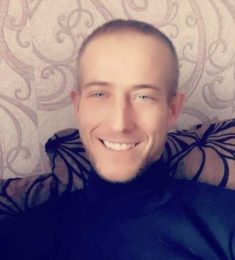 Михайло, 34 лет, Мужчина, Вишневое, Украина