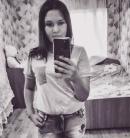 Лена, 23 лет, Женщина, Шумерля, Россия