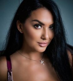 Elena, 40 лет, Женщина, Торонто, Канада