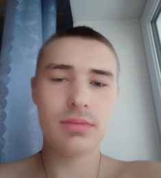 Илья, 23 лет, Первомайск, Украина