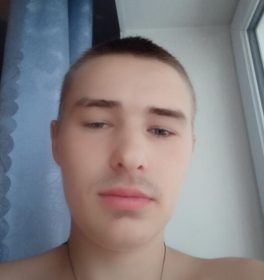 Илья, 22 лет, Первомайск, Украина